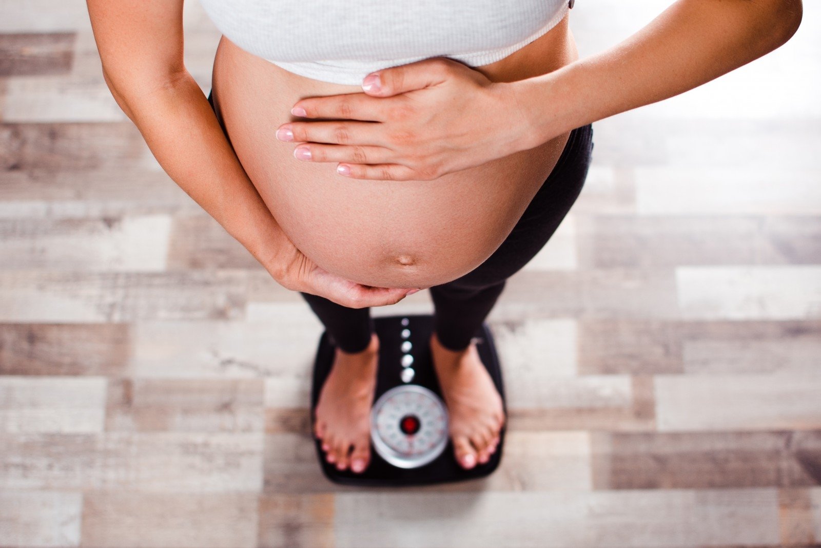 ar nėščia moteris gali netekti riebalų kaip stebėti svorio metimo matavimus